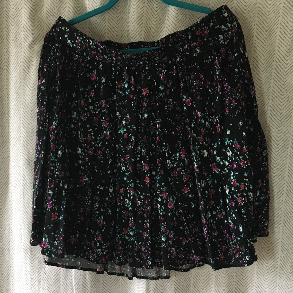 Floral Skirt with Pockets